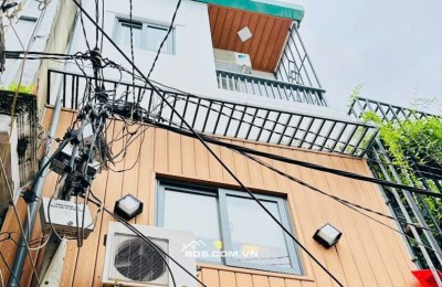 Bán Nhà Lạc Long Quân, Phường 8 Tân Bình, DTSD 50m2, 3Tầng 2PN. Chỉ 3.15 tỷ còn TL Với chính Chủ